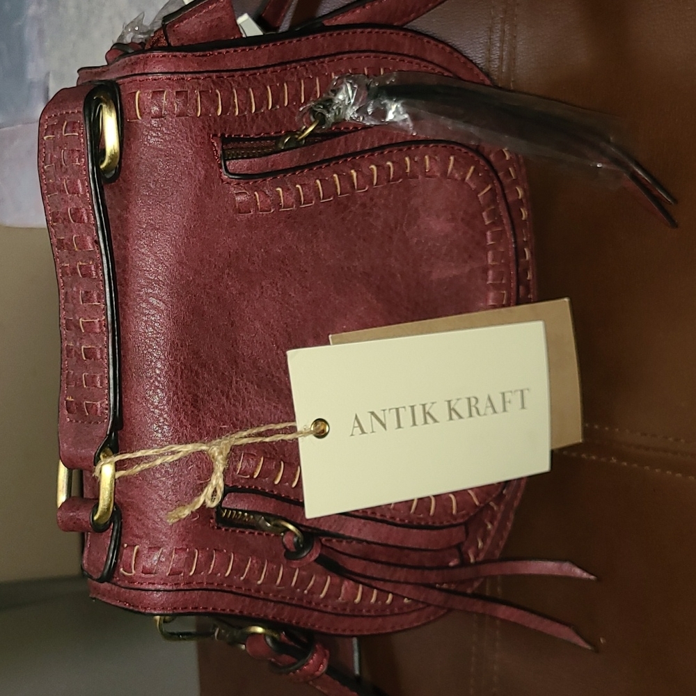 Antik Kraft Crossbody Hangbag